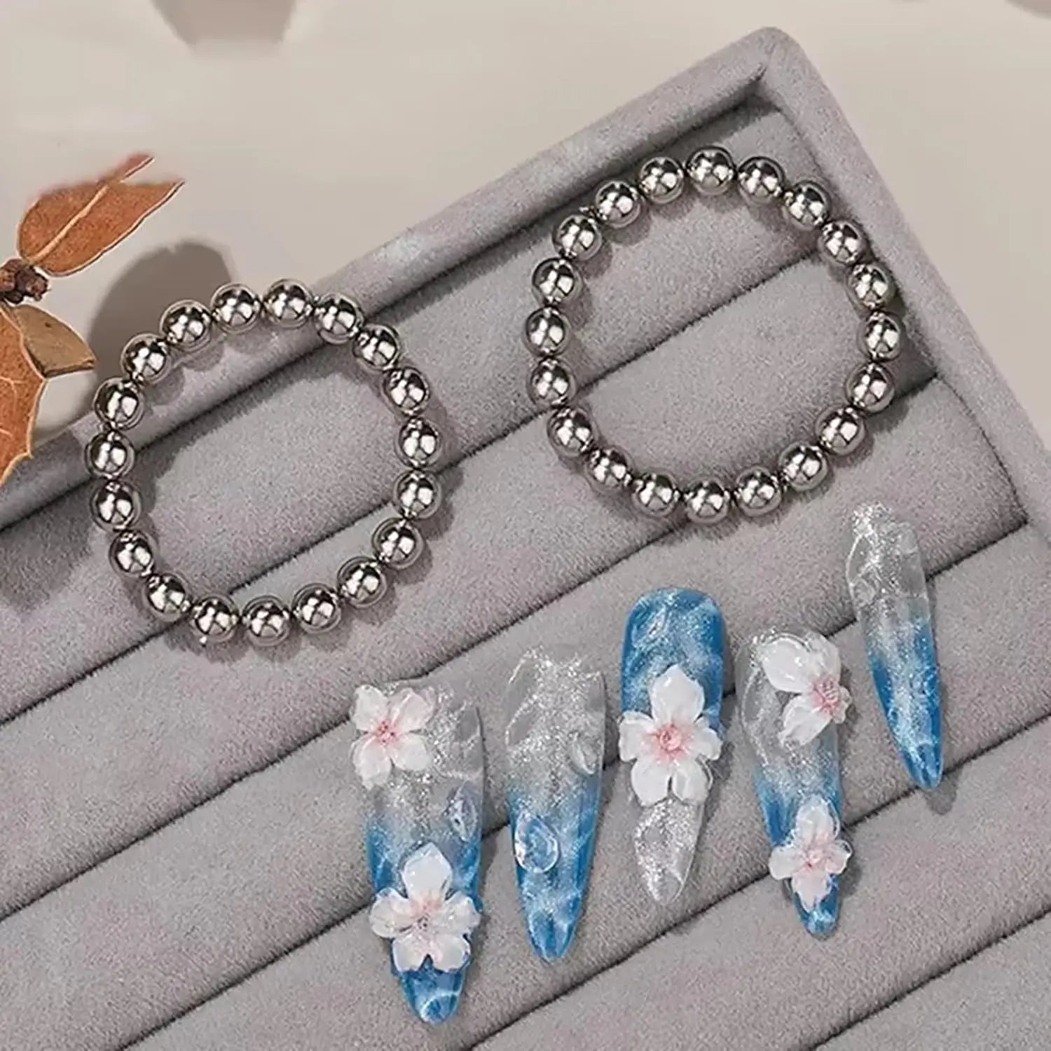 Magnetic Nail Art Tool for Cat Eye Designs - 10
