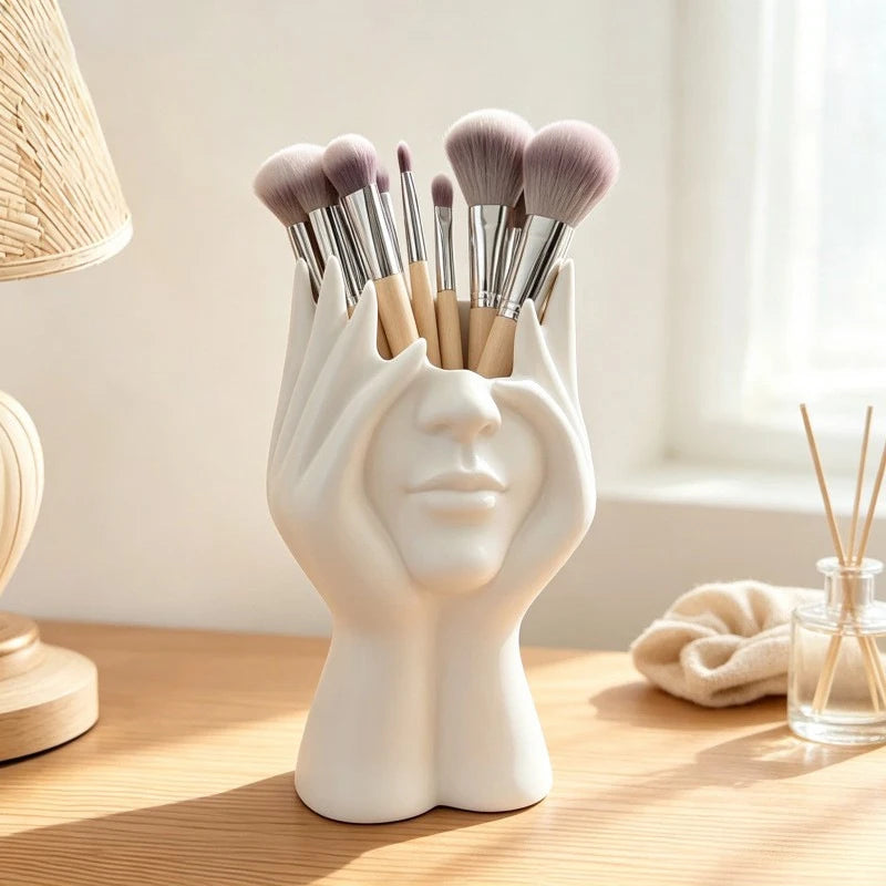 Human Face Art Desktop Organizer and Makeup Brush Holder - 11