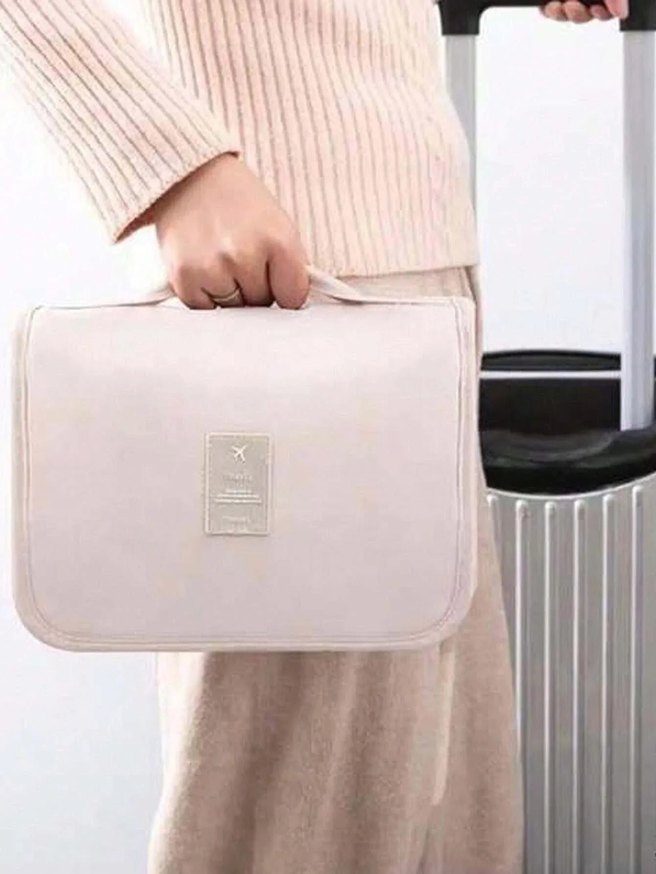 Portable Hanging Travel Toiletry and Makeup Organizer - 10