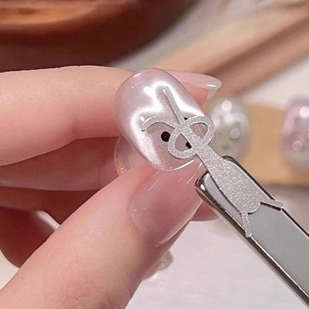 Rabbit Shape Cat Eye Nail Art Magnet Tool