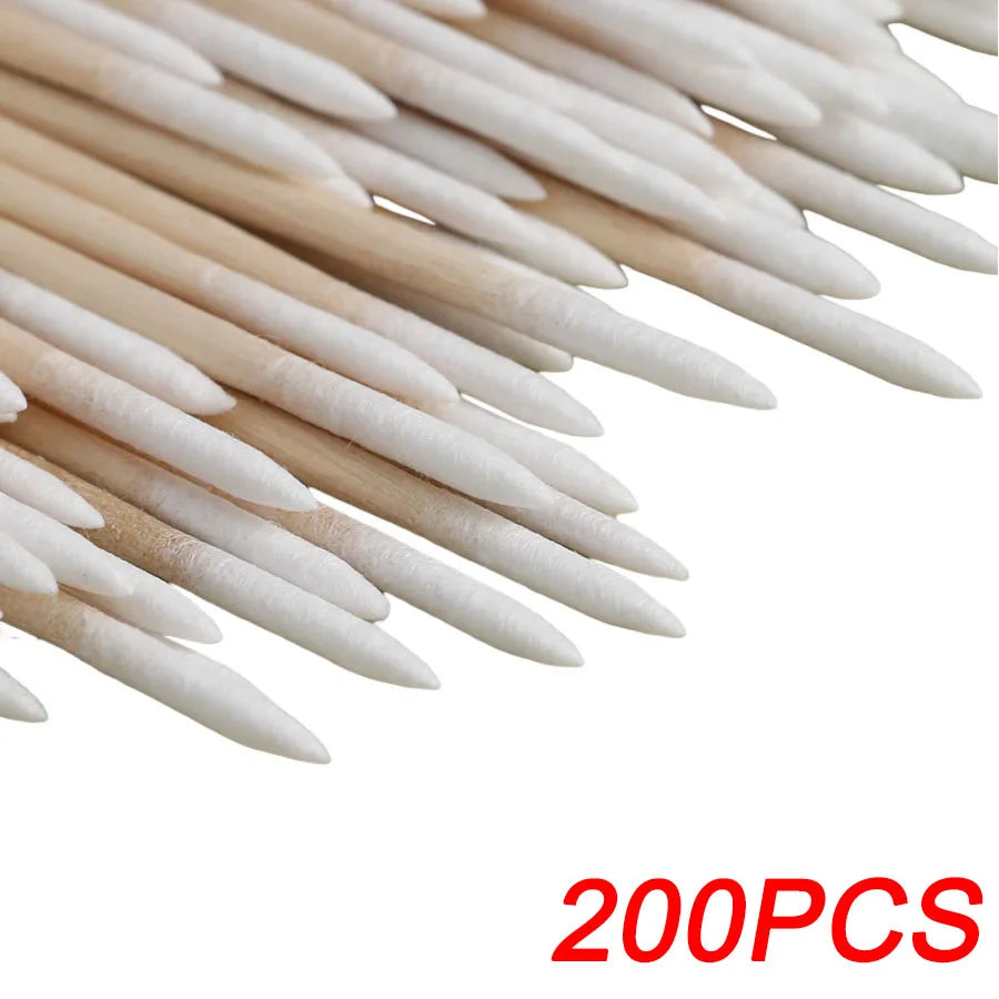 Pointed Precision Cotton Swabs for Nail Art and Makeup